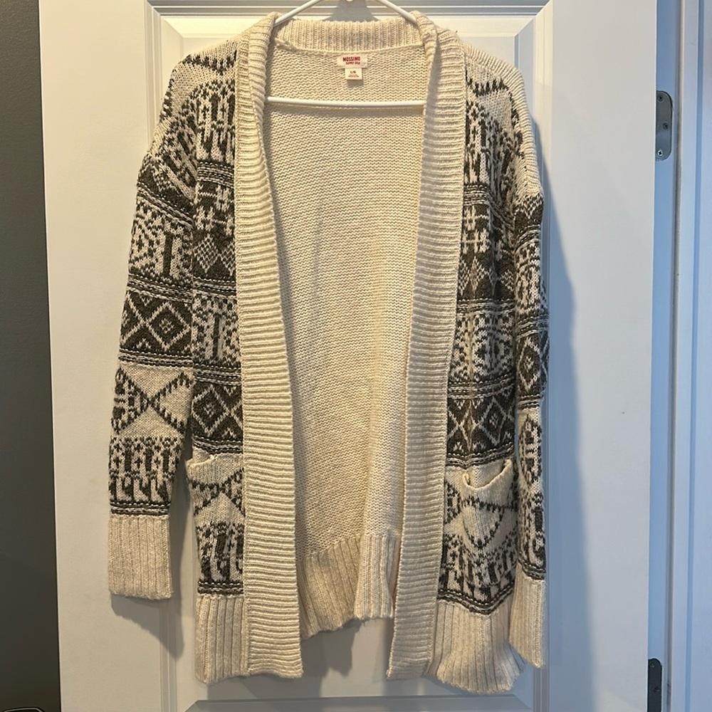 Dark gray/brown and cream colored sweater
